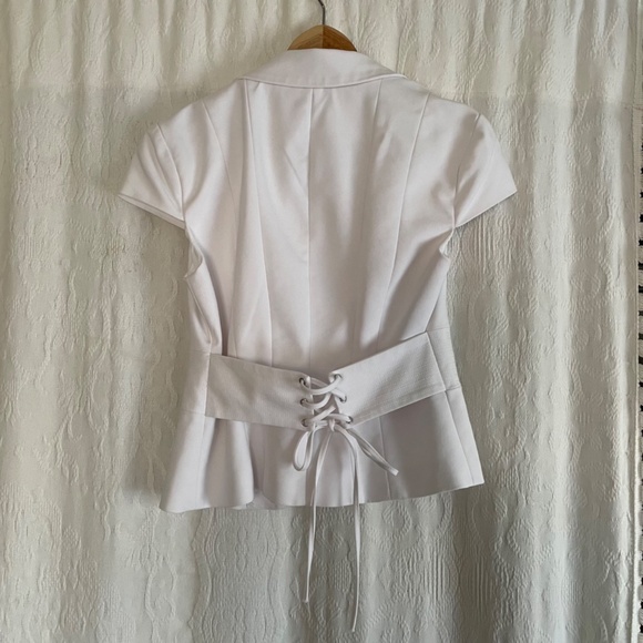 7th Avenue Design Studio White Cap sleeve Blazer - Picture 2 of 4